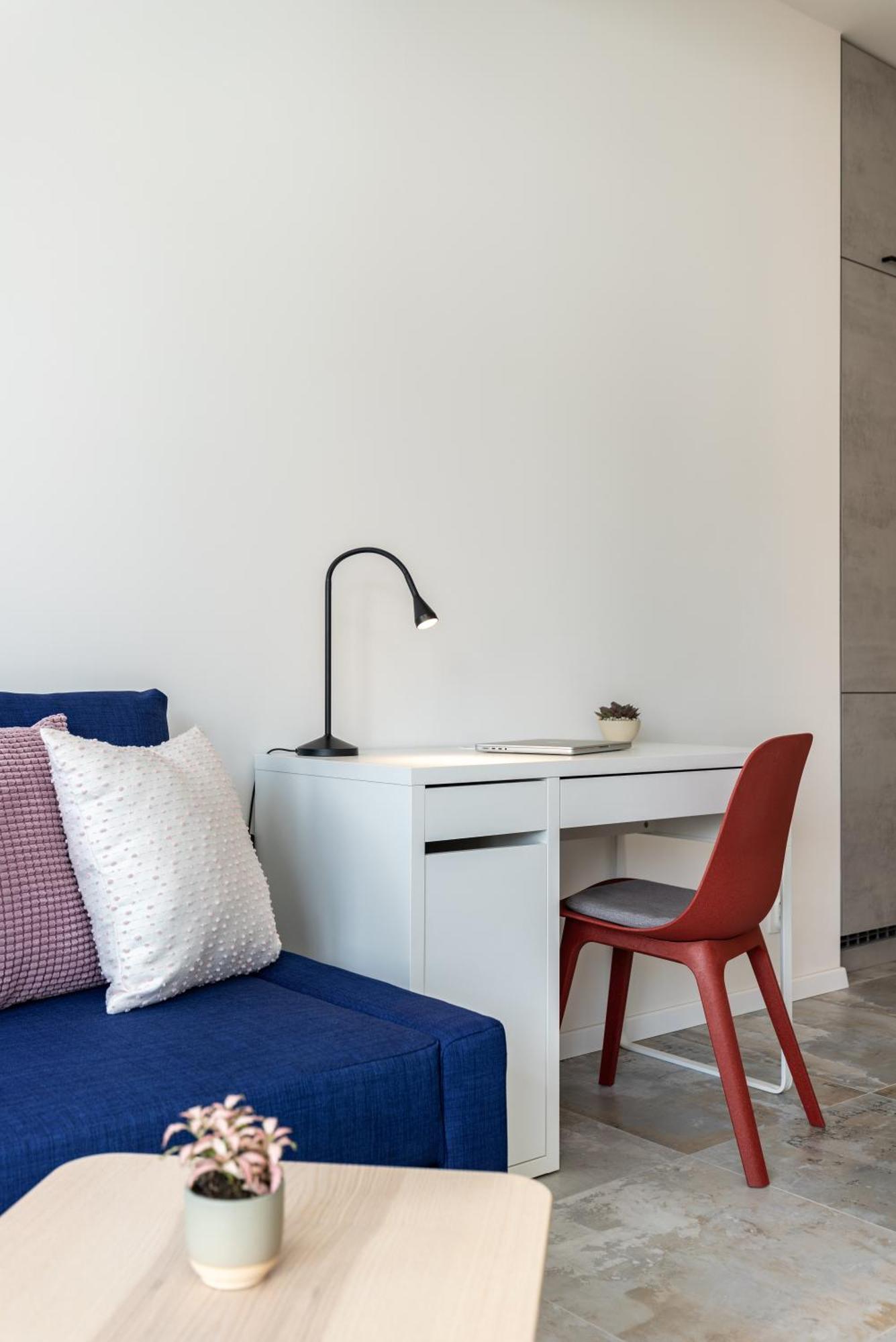 Fully Equipped Apartments With Terraces, Free Garage Parking, Netflix & Ac - By Apartmany Slapanice Cz Экстерьер фото